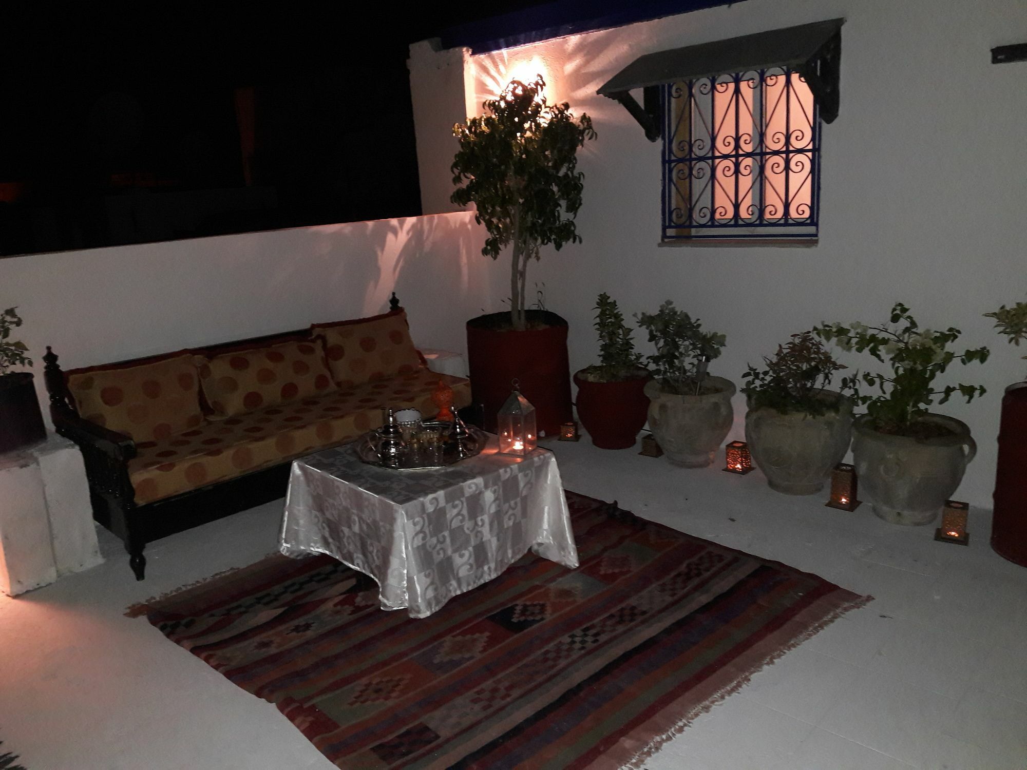 Dar Kenza Tunis Hotell Exteriör bild
